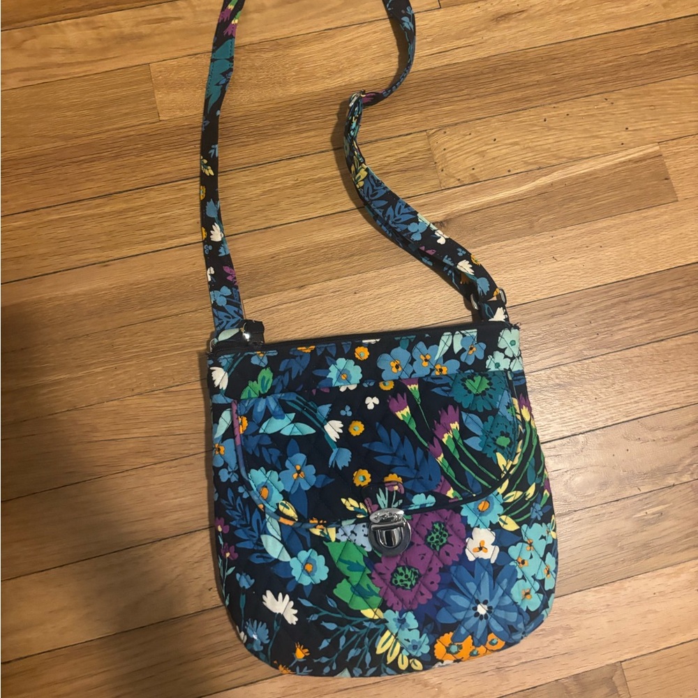 Vera Bradley crossbody bag